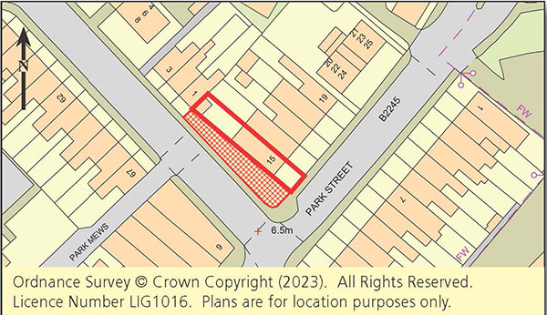 Lot: 111 - END-TERRACE HOUSE FOR IMPROVEMENT - 